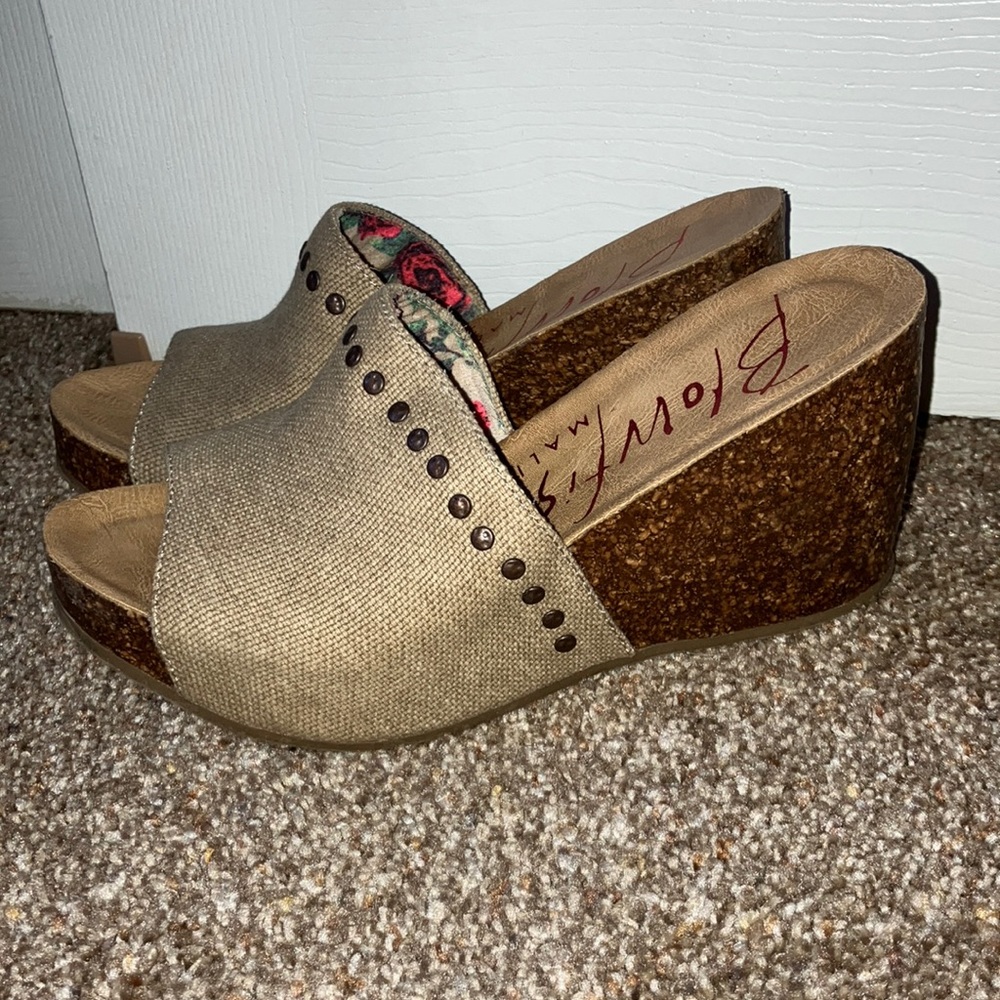 Women’s Blowfish size 7 sandal